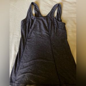 Lululemon Grey activewear top size 6 (used)
